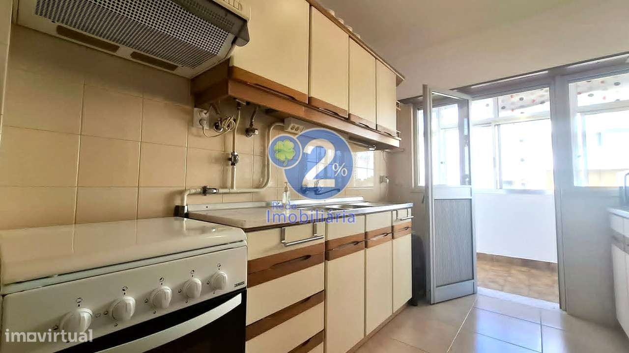 Apartmento T3 | Garagem | Arrecadação - Marrazes-5
