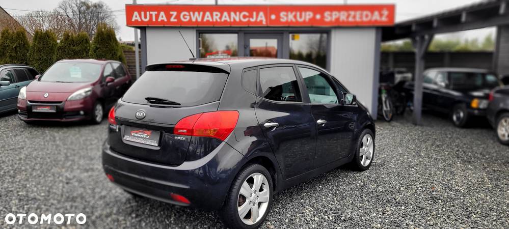 Kia Venga 1.6 CRDi 128 Business Line - 25