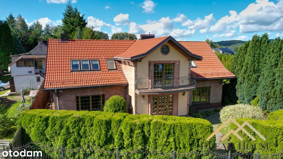 Wyjątkowy dom z unikatowym ogrodem w otulinie lasu-14