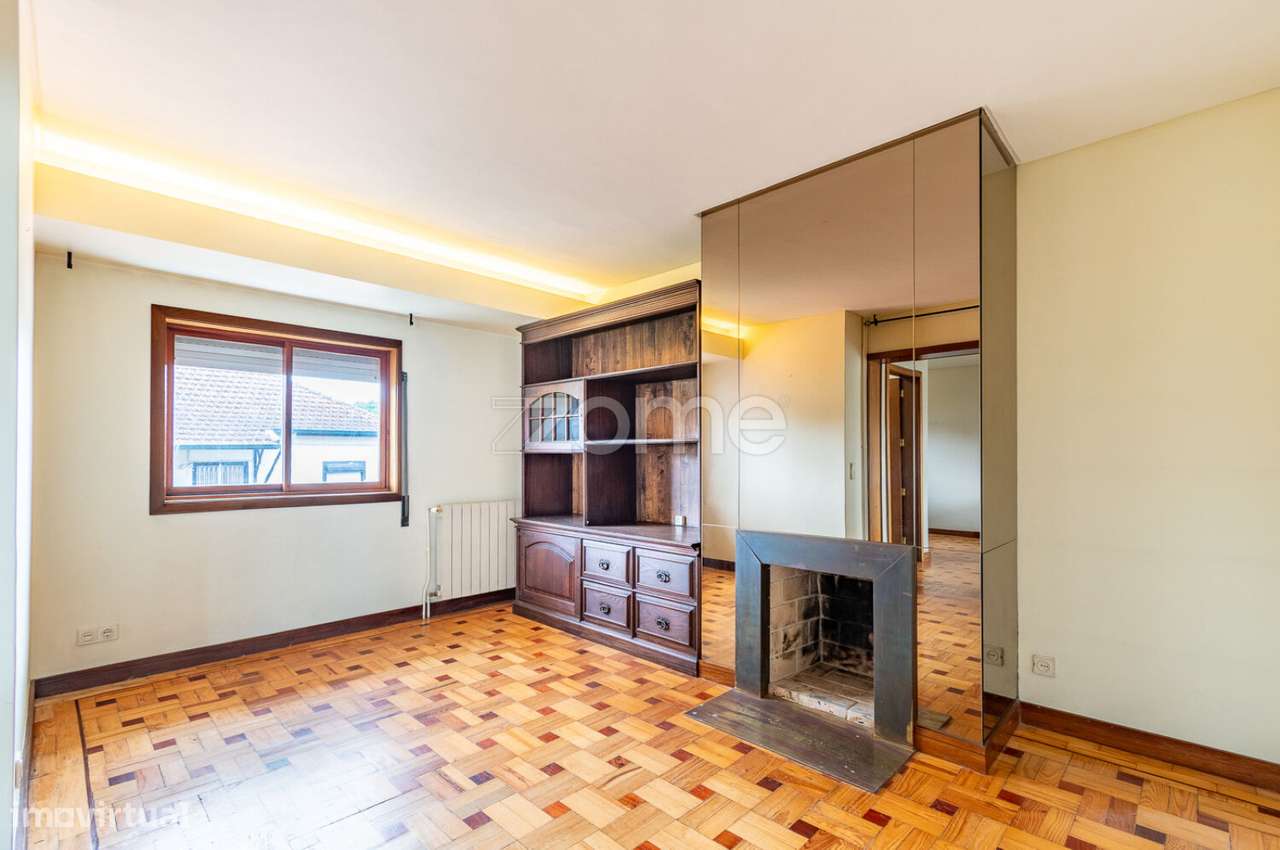 Moradia T3 Com Jardim E Terraco 3 Pisos Areas Amplas Porto