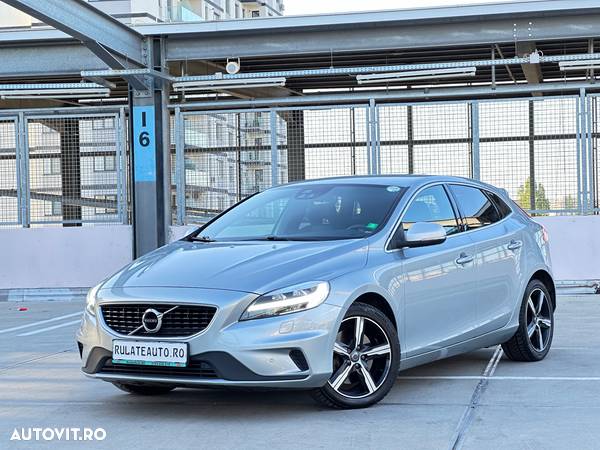 Volvo V40 T3 Geartronic RDesign - 1