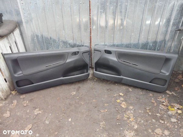 Tapicerka przednia lewa prawa boczek drzwi Peugeot 207 CC - 1