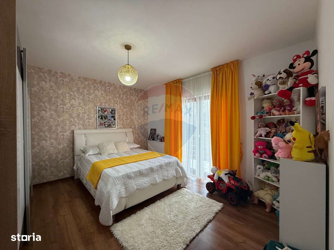 Vilă  cu 5 camere de vânzare în Șerbănești - Imagine principală: 5/19