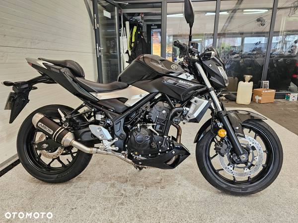 Yamaha MT - 17