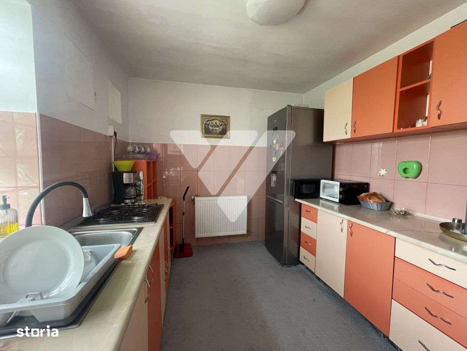 Casa cu 4 dormitoare si 2 bai -  Sibiu - Imagine principală: 4/11