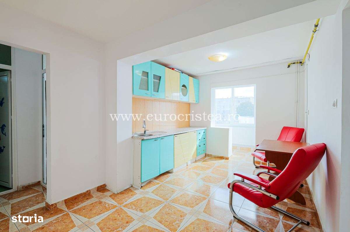 Apartament de vânzare în Mangalia,Strada Rozelor la doar 350m de Plajă - Imagine principală: 5/6