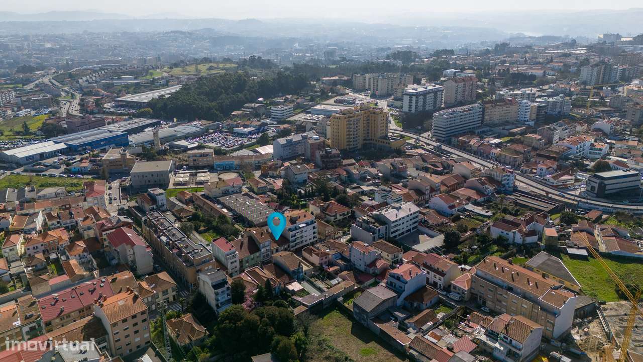 Dois prédios na Areosa, para 15 apartamentos e 3 estúdios-8