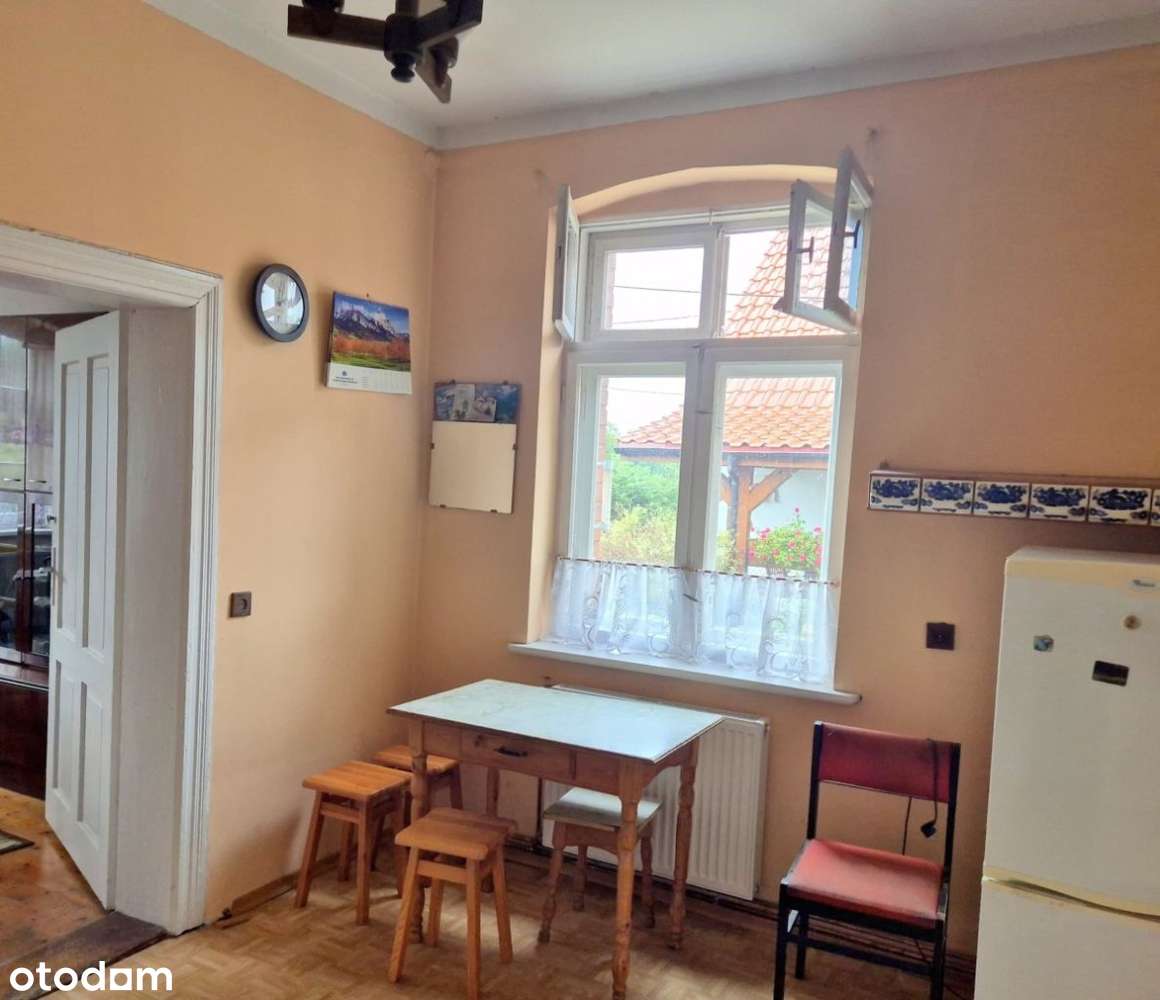 sprzedaż-dom jednorodzinny zabudowaniami Garwół/Wołów-9