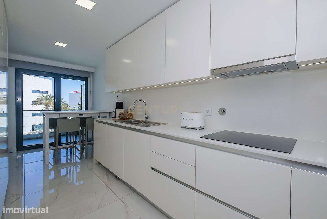 Apartamento T3 de Excelência em Porto Salvo, Oeiras-13