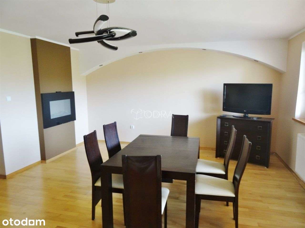 Dom, 190 m², Jelcz-Laskowice-5