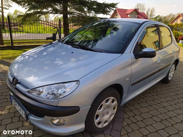 Peugeot 206 - 2