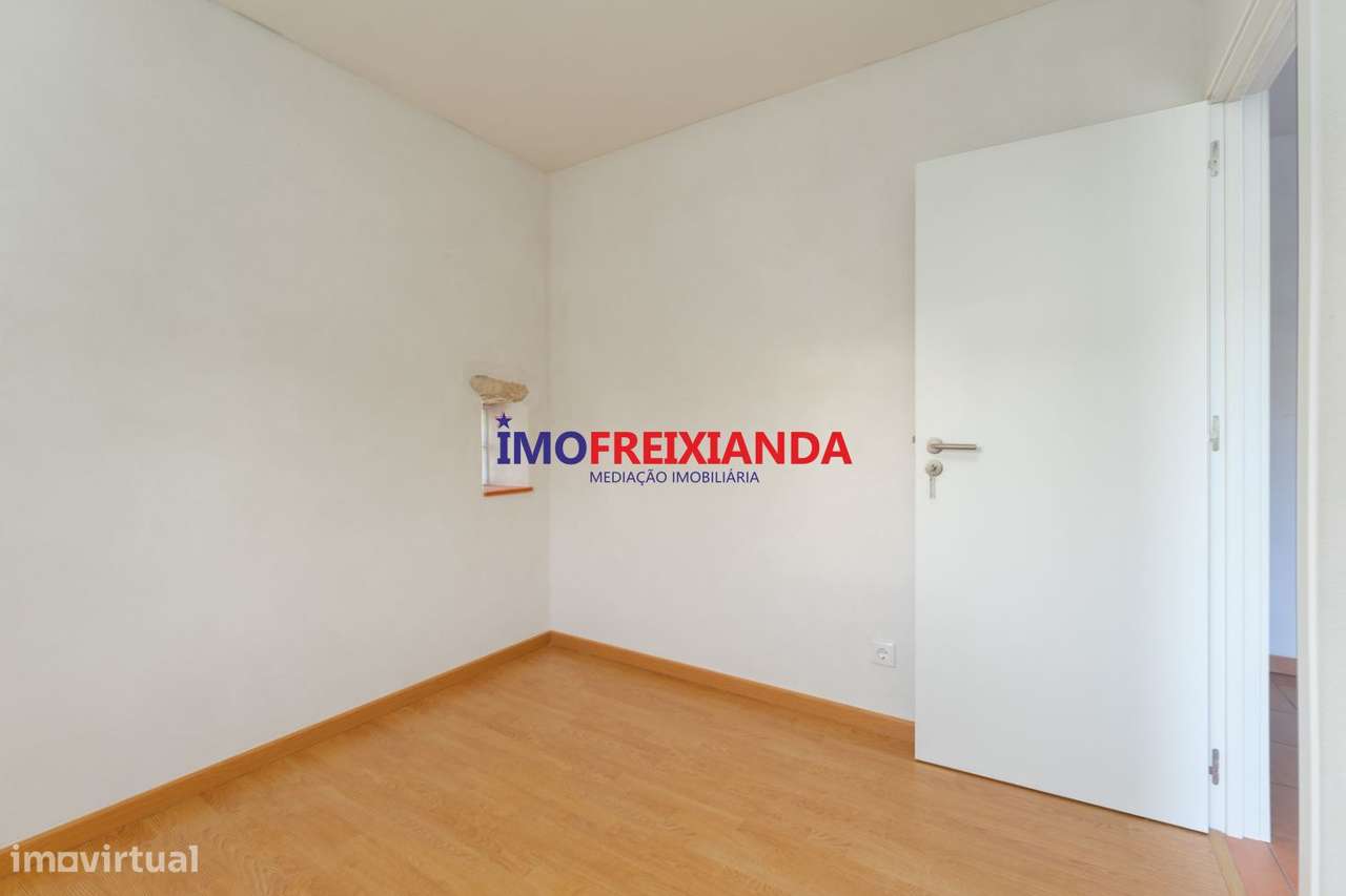 Moradia T1 - Grande imagem: 5/24