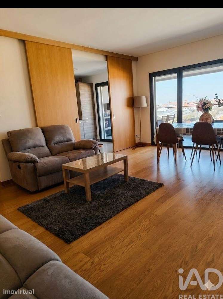 Apartamento T3 em Faro (Sé e São Pedro) de 109,00 m2 - Grande imagem: 5/13