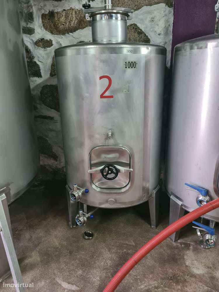 Alugo adega/armazém completo para produção de vinho - 31 mil litros. - Grande imagem: 3/5