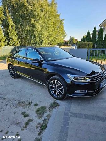 Volkswagen Passat 1.8 TSI BMT Highline - 26