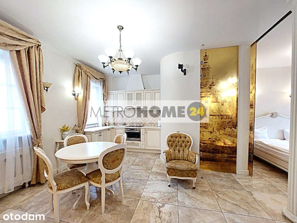 Unikatowa lokalizacja , stylowe mieszkanie w kamienicy przy Rynku !-1