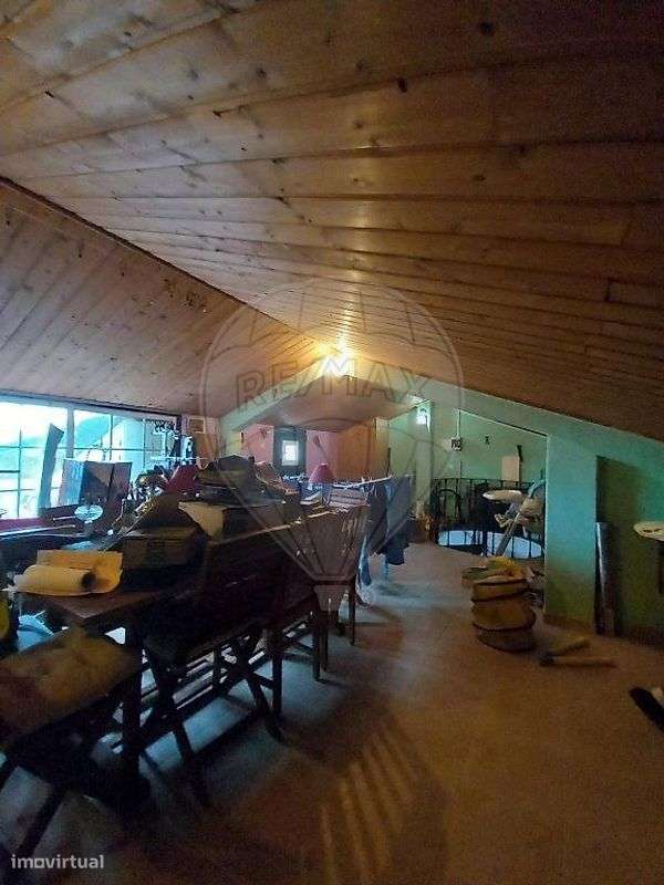 Moradia T3 para venda-23