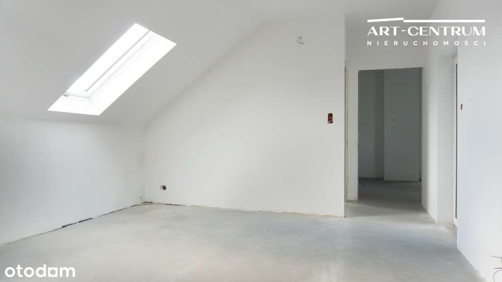 Nowe mieszkania na poddaszu z i własnym podwórkiem - Pełny obrazek: 4/10