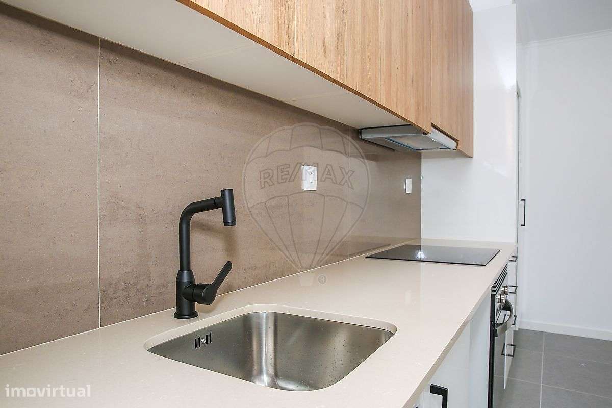 Apartamento T2 para arrendamento - Grande imagem: 4/16