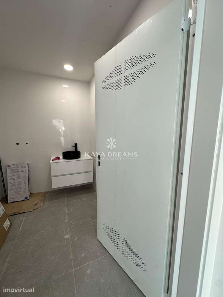 Moradia T5 com Piscina - Nova a estrear em Torres Vedras-38