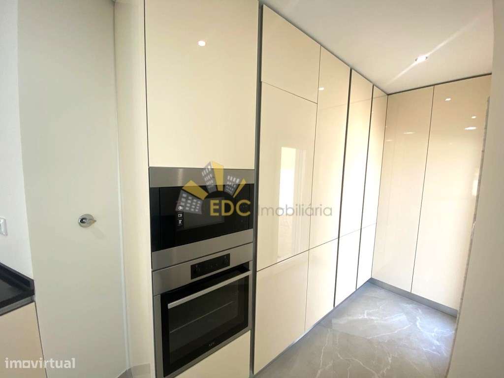 OFERTA ESCRITURA NOTARIAL| Moradia T3+1 | Construção Nova | Localiz...-7