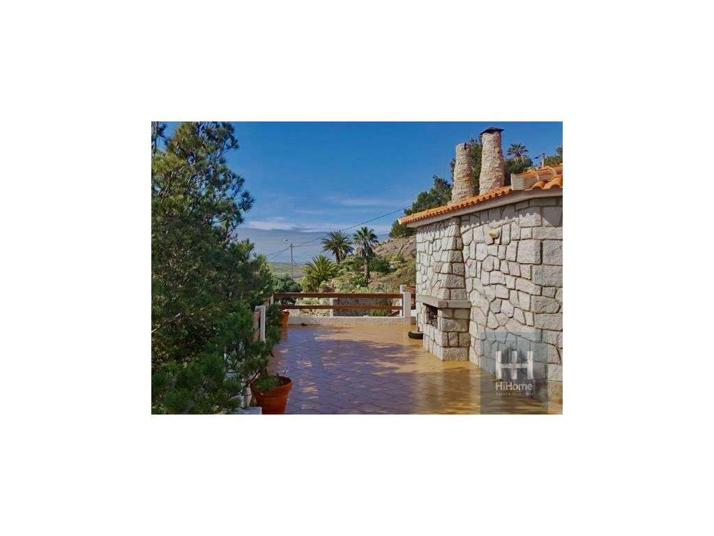 Moradia T2 para Recuperar com Vista Desafogada - Porto Santo - Grande imagem: 4/37