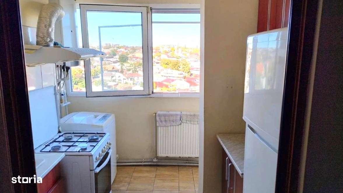 Apartament spațios 2 camere, decomandat, Mazepa, etaj 7, bloc cu lift - Imagine principală: 3/9
