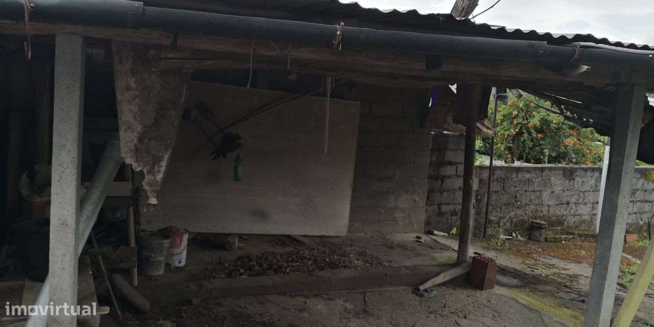 Moradia de R/C, 1º Andar, 2º Andar e Sótão em Proença-a-Nova-7