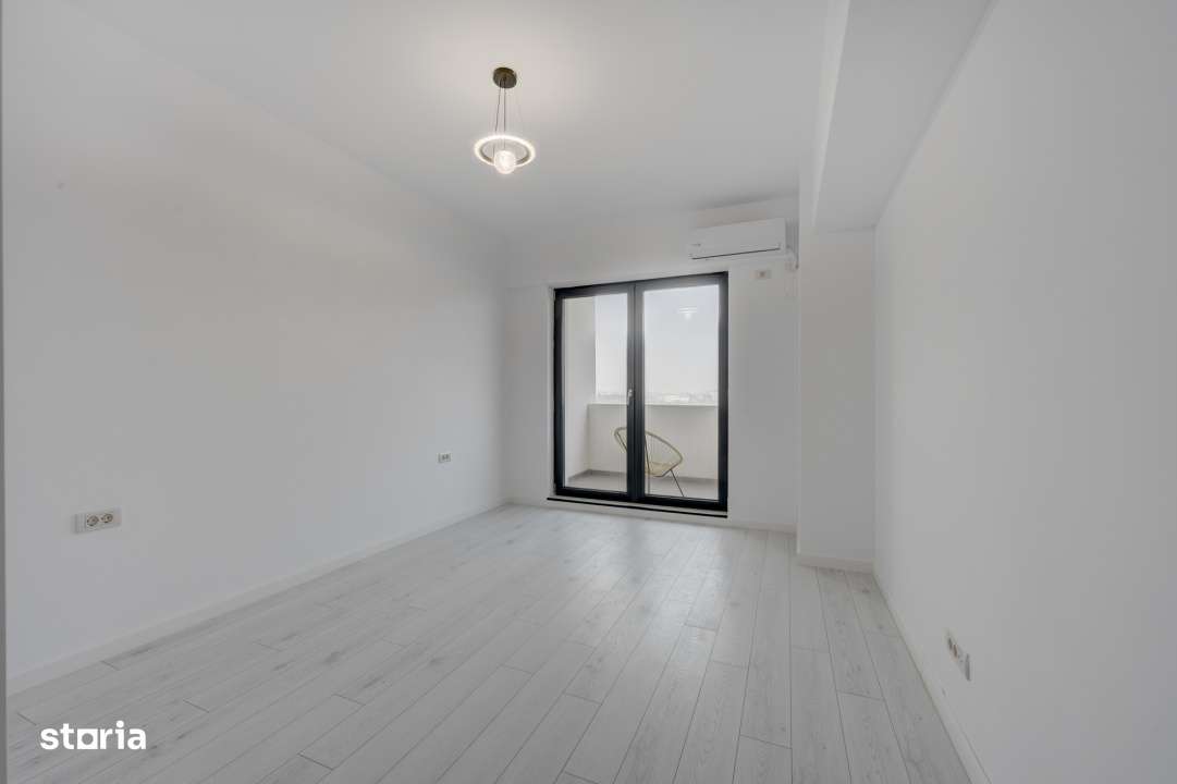 Vedere Unica Catre Lac - Prima Inchiriere - Imagine principală: 4/18