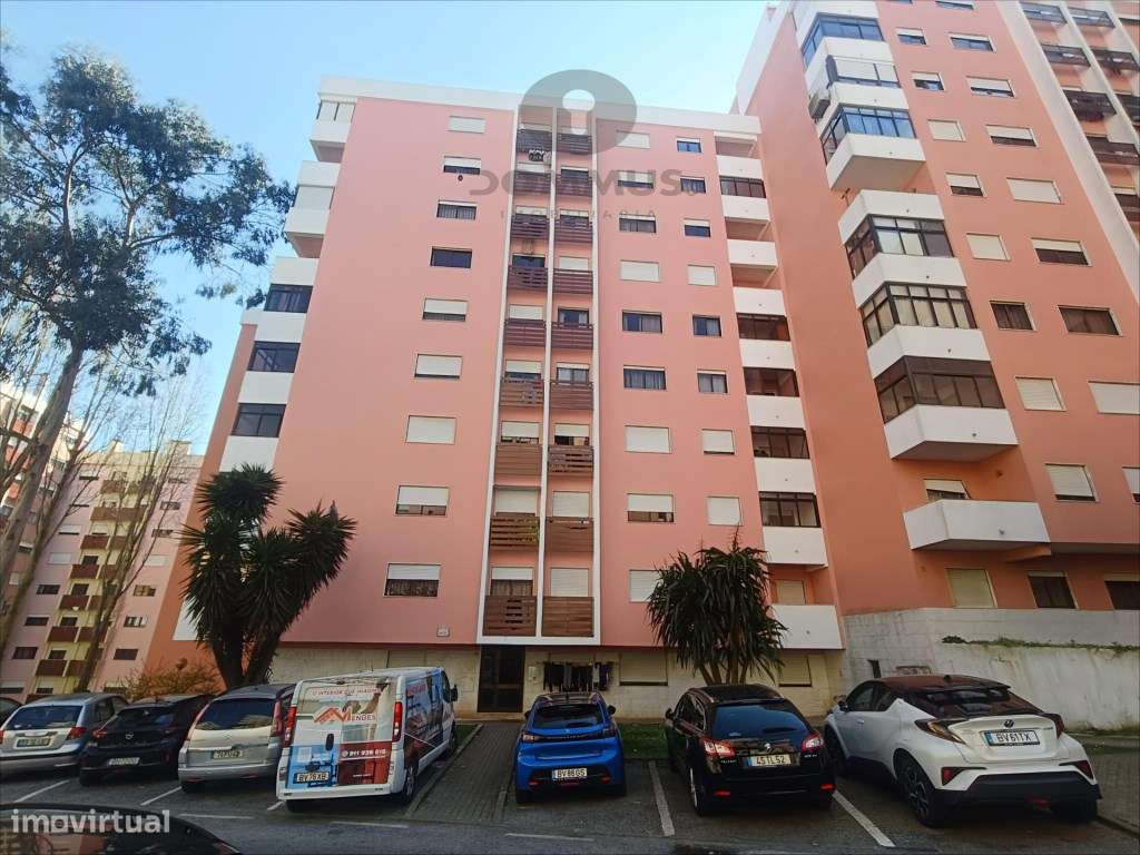 Apartamento T2 em São Marcos com Arrecadação-26