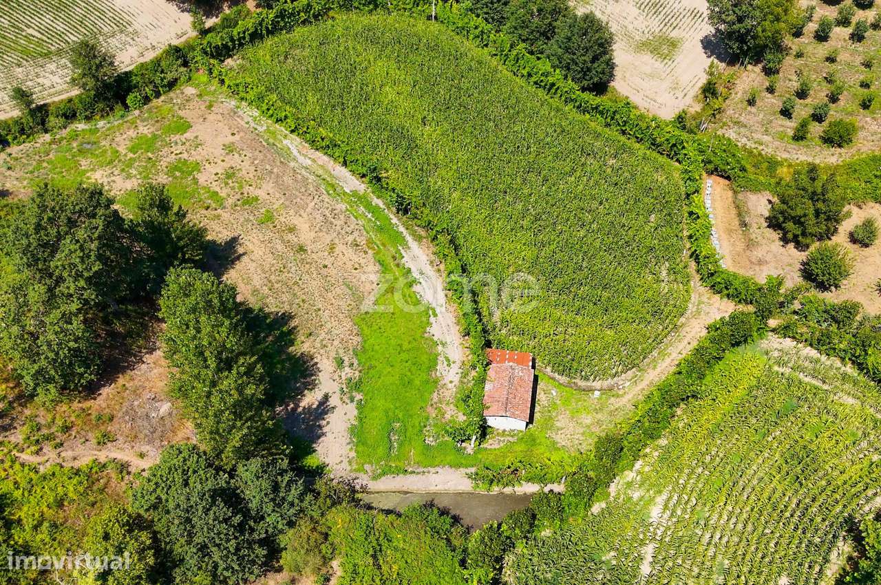 Terreno, 2 386 m², São Gens-20