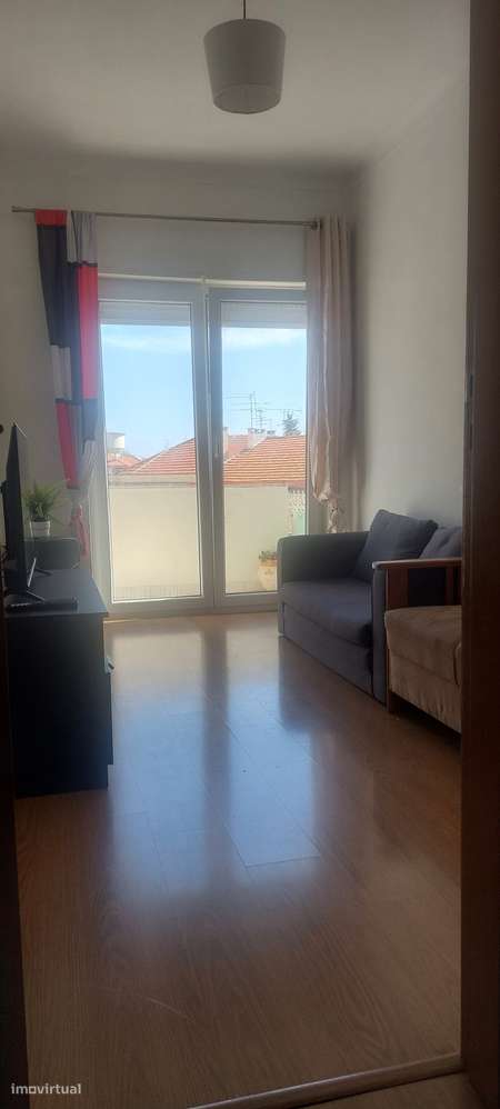 Apartamento T3 Amora - Seixal-10