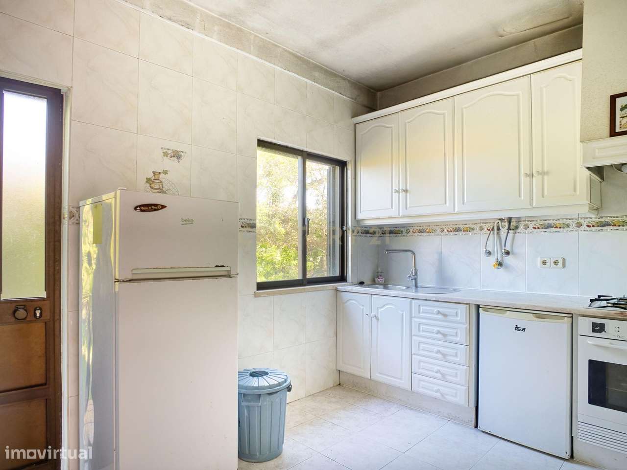 Casa com charme, vista mar e muito potencial-17