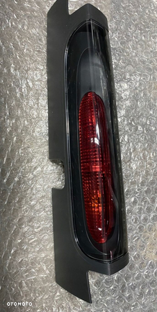 LAMPA LEWA TYŁ RENAULT TRAFFIC II 8200202746 - 2