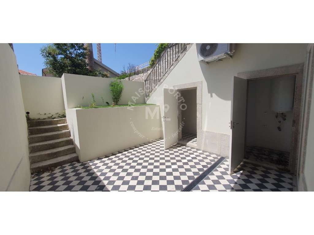 Apartamento T0+1 na Rua do Bonjardim, Porto - Grande imagem: 4/10