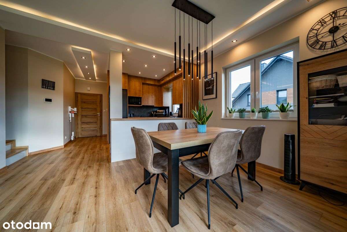 Wprowadź się od razu, Przyjaźń, Bliźniak, PV 5,9-5