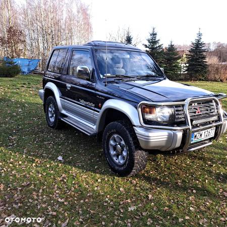 Mitsubishi Pajero 3.0 GLS - 9