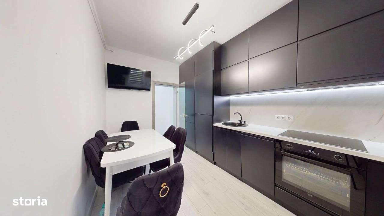 Ap cu 3 camere, balcon, 2 locuri de parcare, mobilat modern - Imagine principală: 2/11