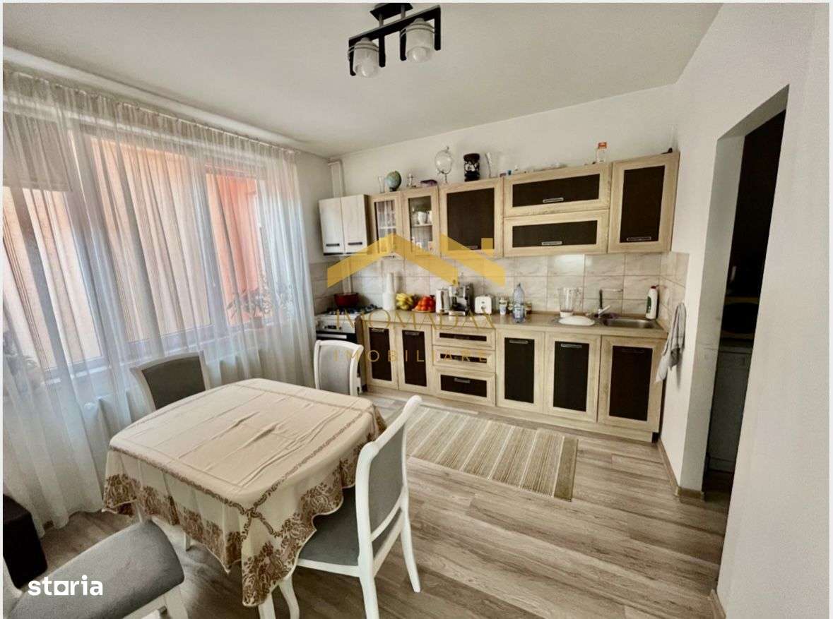 Modern-Apartament 5 Camere-Centrala Proprie - Imagine principală: 4/14