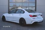 BMW Seria 3 330i M Sport sport - 7