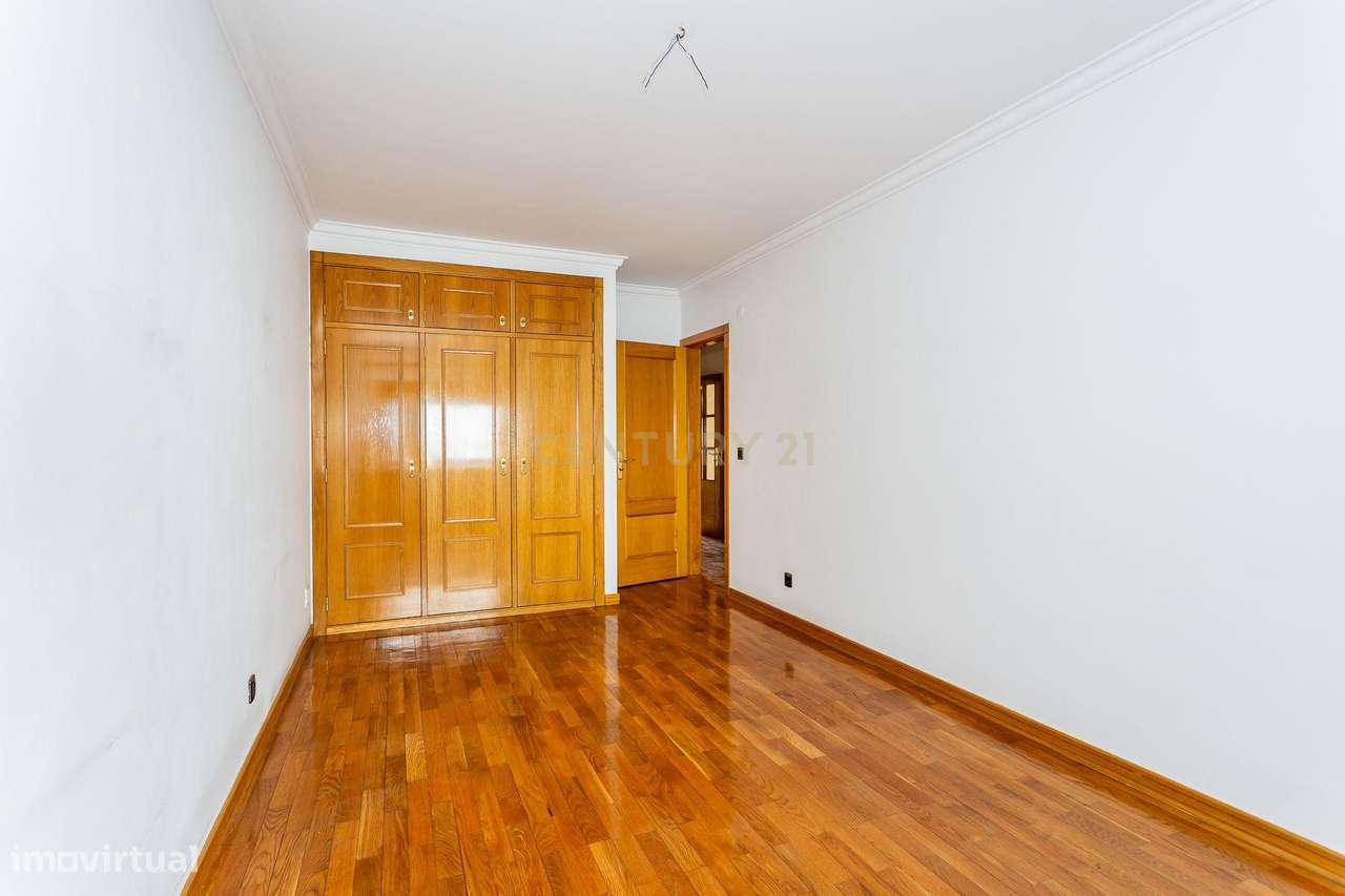 Excelente apartamento T3 na Venteira - Amadora-10