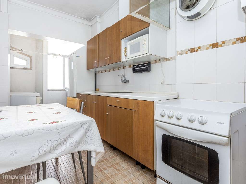 Apartamento T2 na Amadora - Grande imagem: 4/17