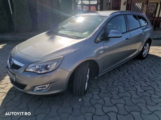 Opel Astra Sports Tourer 2.0 CDTI