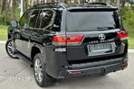 Toyota Land Cruiser - 3