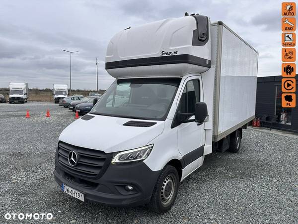 Mercedes-Benz Sprinter - 1