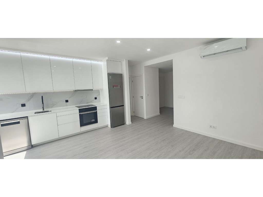 T3 totalmente remodelado, a Estrear no Forte da Casa-7