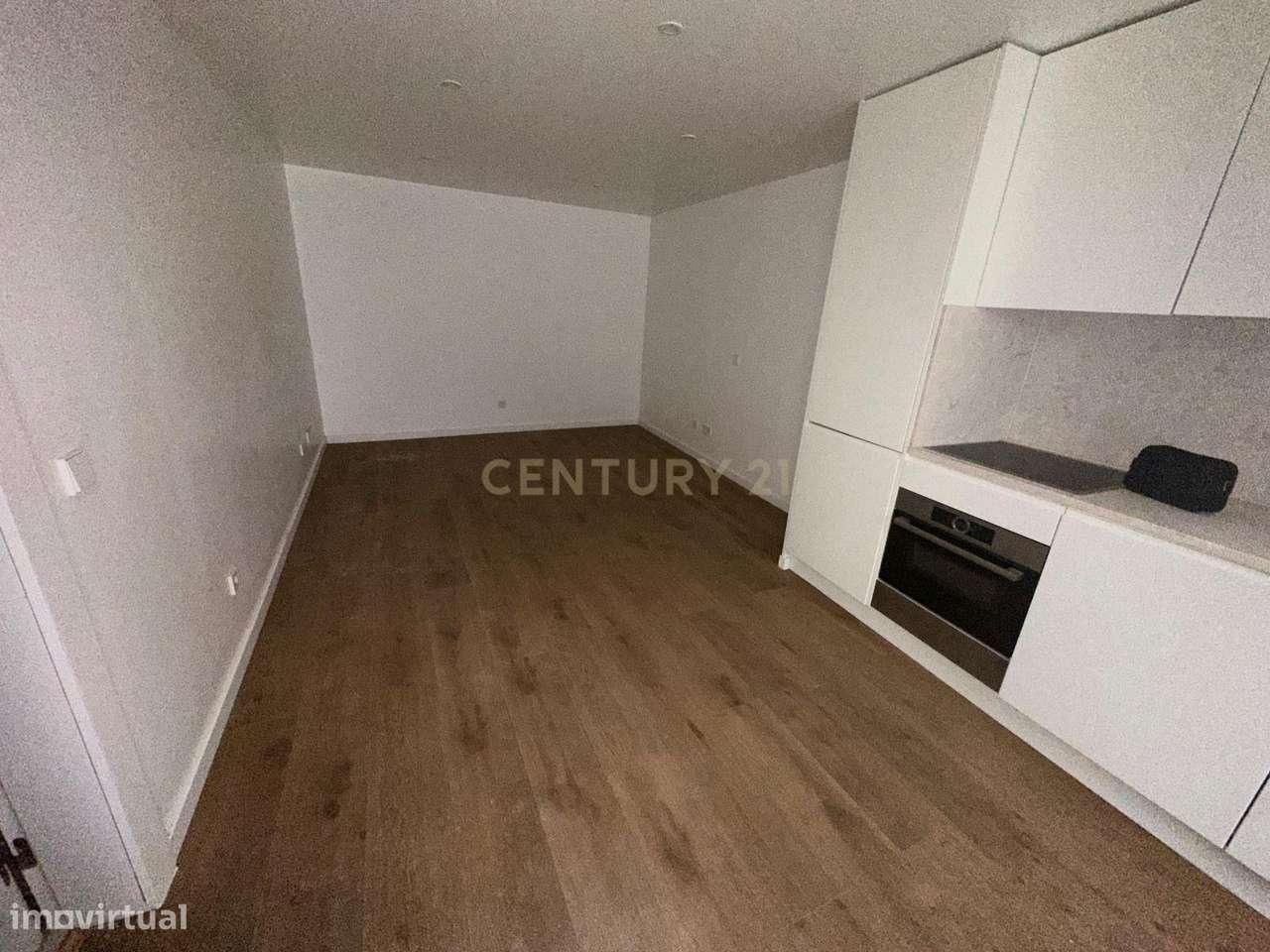 Arrenda T0 mobilado, novo a estrear em Mouraria no  centro de Lisboa c - Grande imagem: 5/13