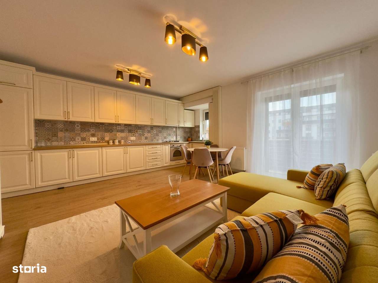 Apartament 3 camere de vanzare- Avantgarden Faza 4-1