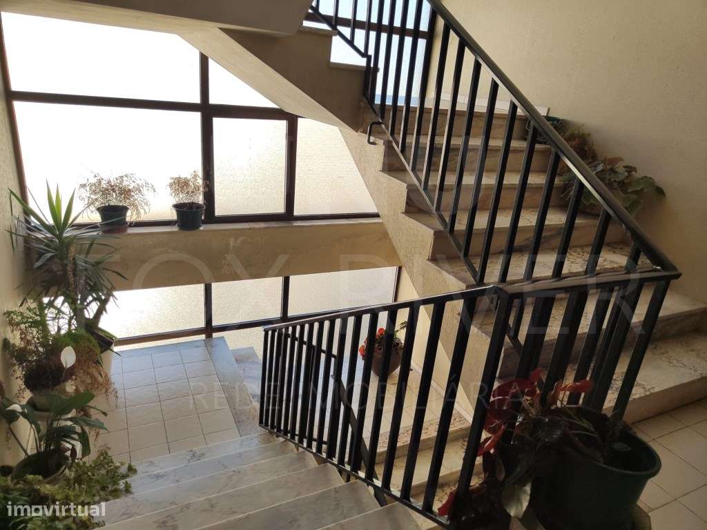 Apartamento T3 - Centro de Valença-12