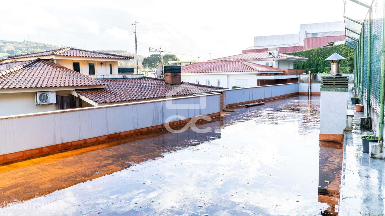 Moradia Individual V3+1 no Centro de Pevidém-28